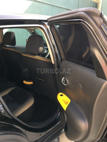 Nissan Juke 2015, 131,162 km - 1.6 л - Bakı