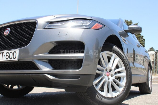 Jaguar F-Pace 2018, 22,000 km - 2.0 л - Bakı