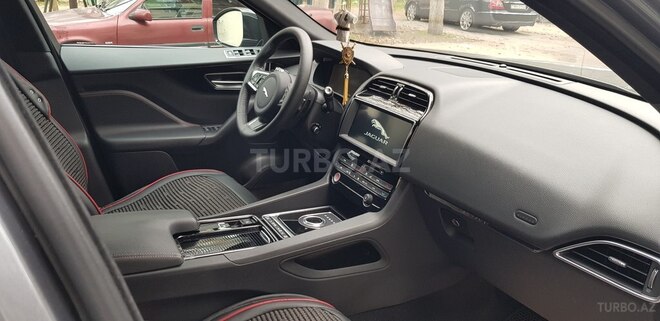 Jaguar F-Pace 2018, 22,000 km - 2.0 л - Bakı