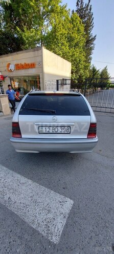 Mercedes C 220 1999, 30,000 km - 2.2 l - Biləsuvar