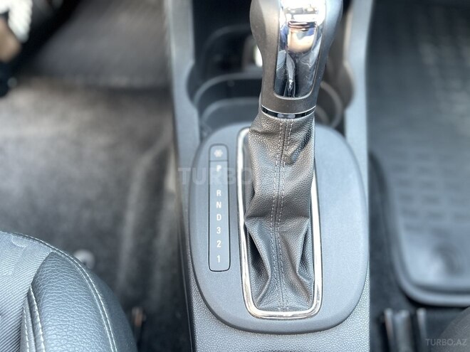 Opel Corsa 2014, 79,500 km - 1.4 л - Bakı