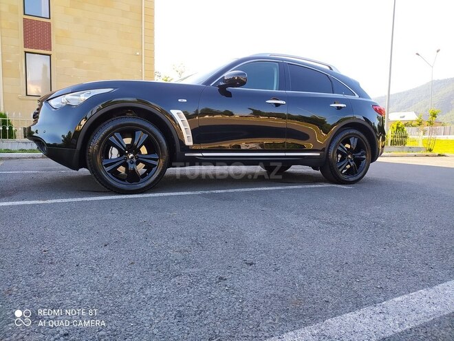 Infiniti FX35 2008, 124,000 km - 3.5 l - Zaqatala