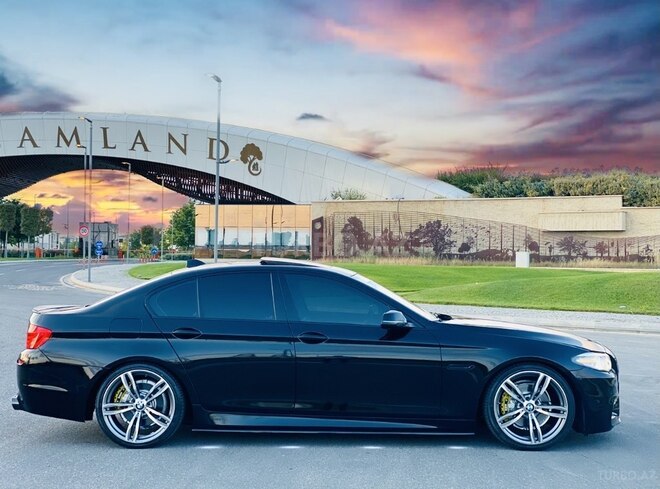 BMW 528 2015, 113,000 km - 2.0 l - Bakı