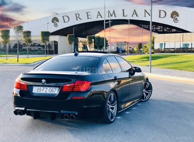 BMW 528 2015, 113,000 km - 2.0 l - Bakı