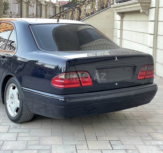 Mercedes E 240 1998, 448,443 km - 2.4 l - Bakı