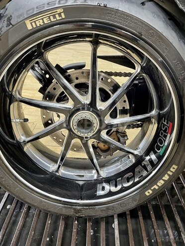 Ducati  2015, 24,000 km - 1.2 l - Bakı