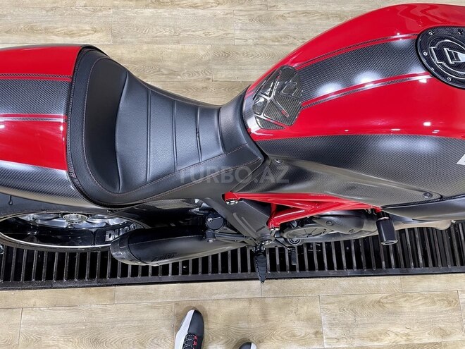 Ducati  2015, 24,000 km - 1.2 l - Bakı