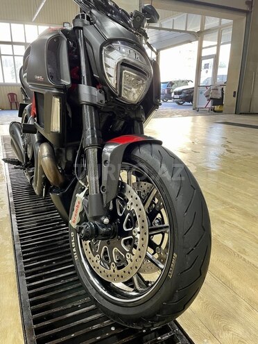 Ducati  2015, 24,000 km - 1.2 l - Bakı