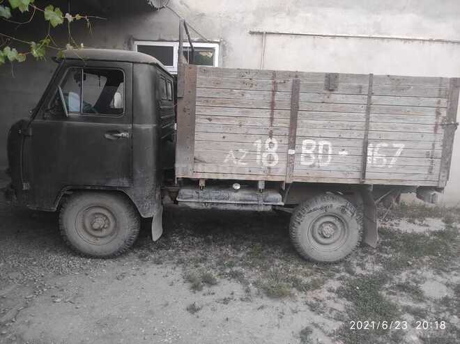 UAZ 452 1982, 333,333 km - 2.5 л - Quba