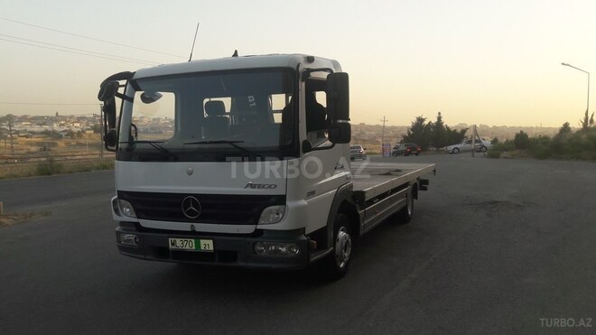Mercedes Atego 818 2009, 487,000 km - 4.8 l - Bakı