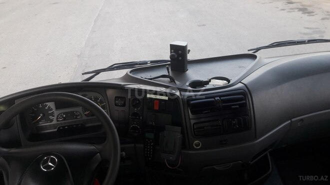 Mercedes Atego 818 2009, 487,000 km - 4.8 l - Bakı