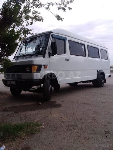 Mercedes 208 D 1992, 132,548 km - 2.9 л - Hacıqabul