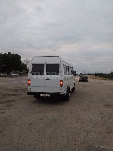 Mercedes 208 D 1992, 132,548 km - 2.9 л - Hacıqabul