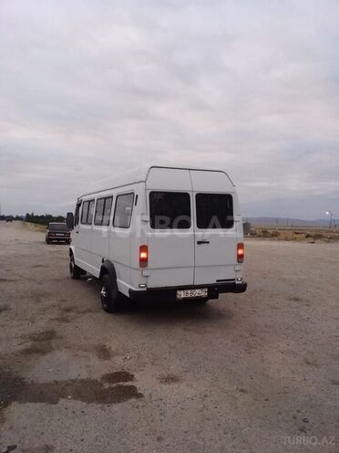 Mercedes 208 D 1992, 132,548 km - 2.9 л - Hacıqabul