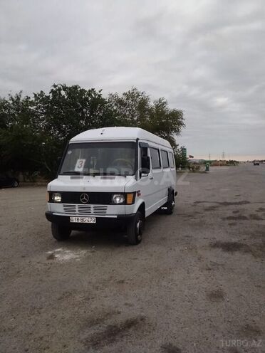 Mercedes 208 D 1992, 132,548 km - 2.9 л - Hacıqabul