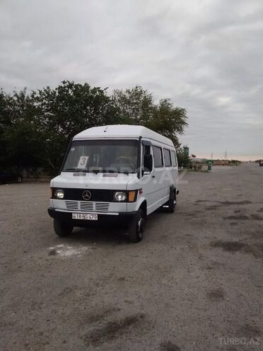 Mercedes 208 D 1992, 132,548 km - 2.9 л - Hacıqabul