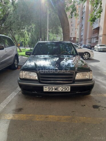 Mercedes C 250 1999, 437,000 km - 2.5 l - Bakı