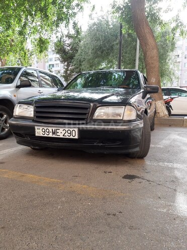 Mercedes C 250 1999, 437,000 km - 2.5 l - Bakı