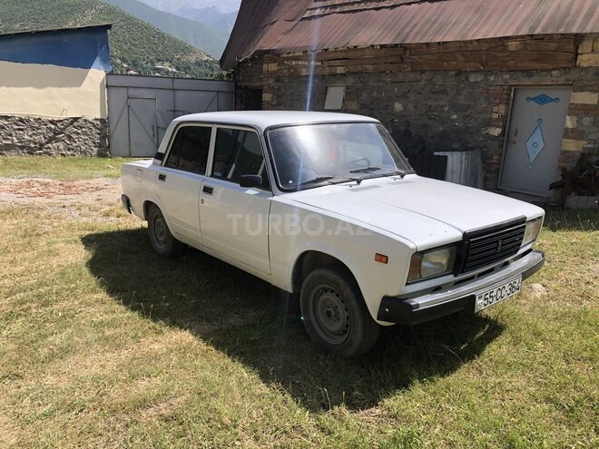 LADA (VAZ) 2107 2004, 250,000 km - 1.6 л - Şəki