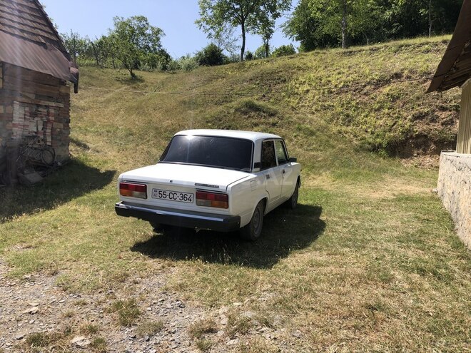 LADA (VAZ) 2107 2004, 250,000 km - 1.6 л - Şəki