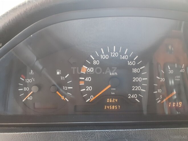 Mercedes C 180 1996, 345,000 km - 1.8 l - Bakı