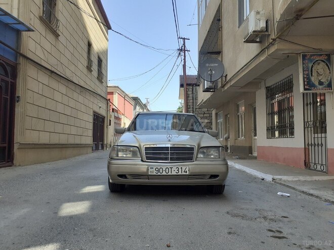 Mercedes C 180 1996, 345,000 km - 1.8 l - Bakı
