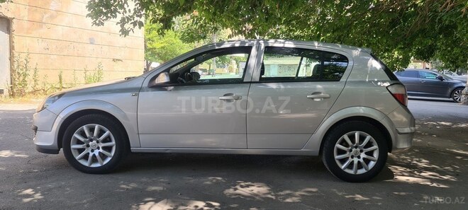 Opel Astra 2005, 184,000 km - 1.3 l - Bakı