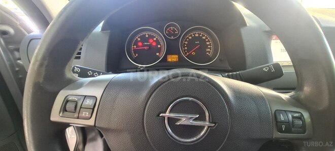 Opel Astra 2005, 184,000 km - 1.3 l - Bakı