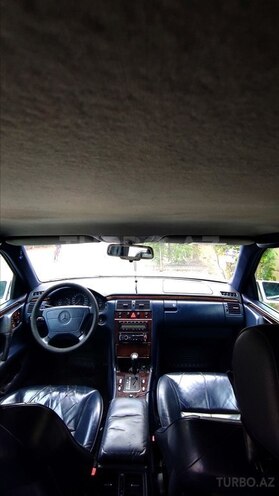 Mercedes E 320 1996, 398,500 km - 3.2 l - Bakı