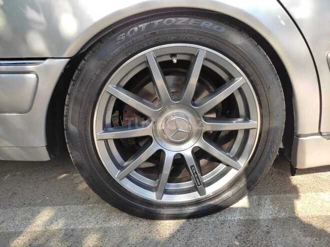 Mercedes E 280 1999, 359,000 km - 2.8 л - Bakı