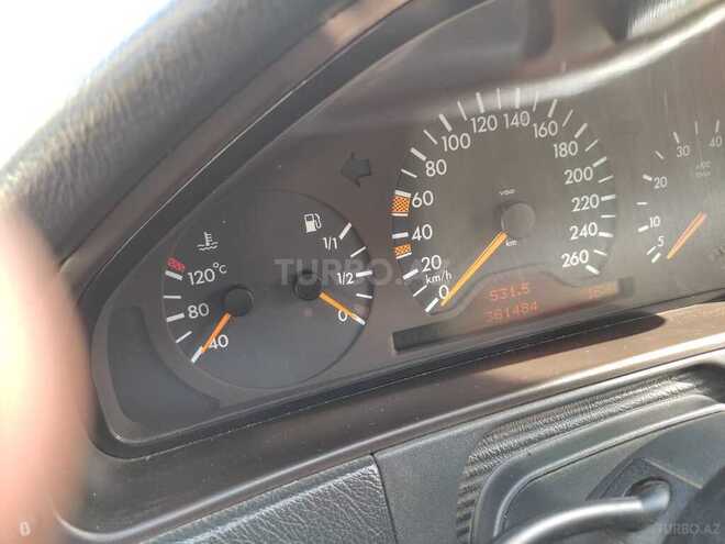 Mercedes E 280 1999, 359,000 km - 2.8 л - Bakı
