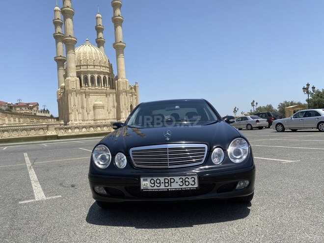 Mercedes E 240 2002, 196,650 km - 2.6 l - Bakı