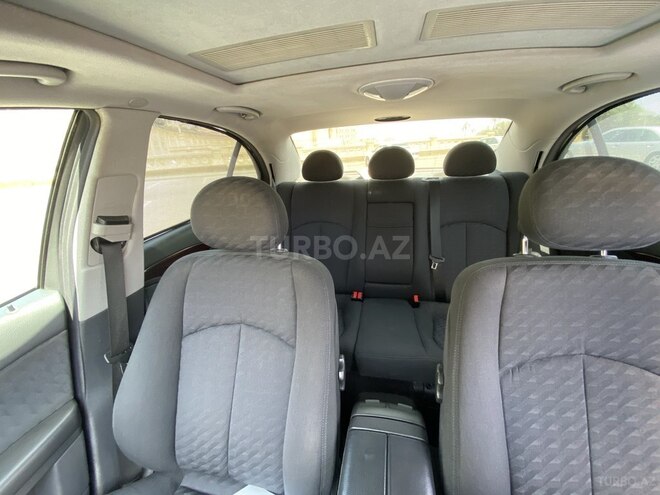 Mercedes E 240 2002, 196,650 km - 2.6 l - Bakı