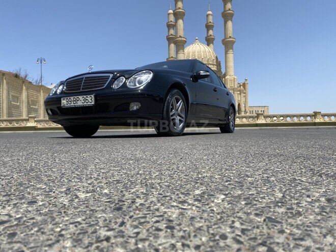 Mercedes E 240 2002, 196,650 km - 2.6 l - Bakı