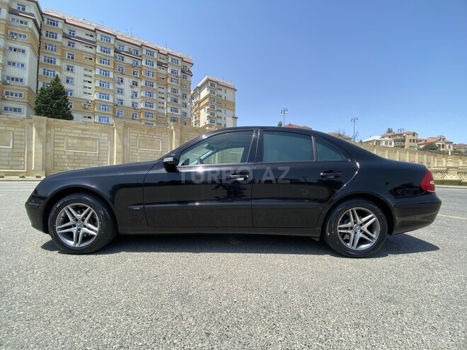 Mercedes E 240 2002, 196,650 km - 2.6 l - Bakı