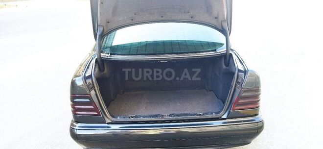 Mercedes E 230 1996, 258,000 km - 2.3 л - Bakı