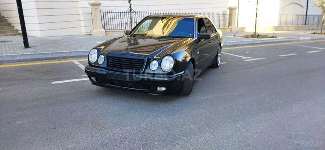 Mercedes E 230 1996, 258,000 km - 2.3 л - Bakı