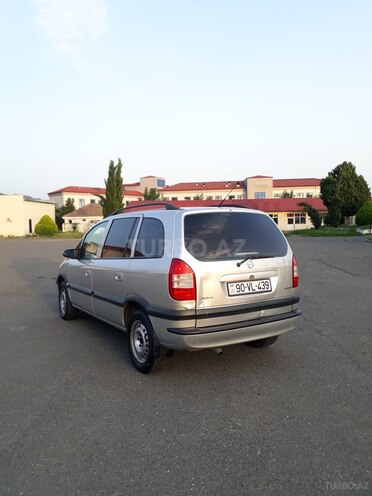 Opel Zafira 2003, 398,000 km - 2.0 l - Balakən
