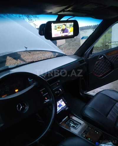 Mercedes E 260 1990, 350,000 km - 2.6 l - Bakı
