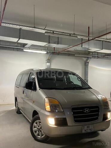 Hyundai H-1 2006, 295,000 km - 2.5 l - Bakı