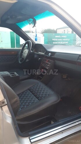 Mercedes E 220 1995, 487,564 km - 2.2 л - Şəmkir