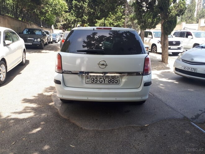 Opel Astra 2006, 180,000 km - 1.4 l - Bakı