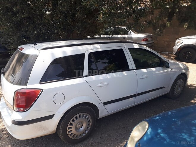 Opel Astra 2006, 180,000 km - 1.4 l - Bakı