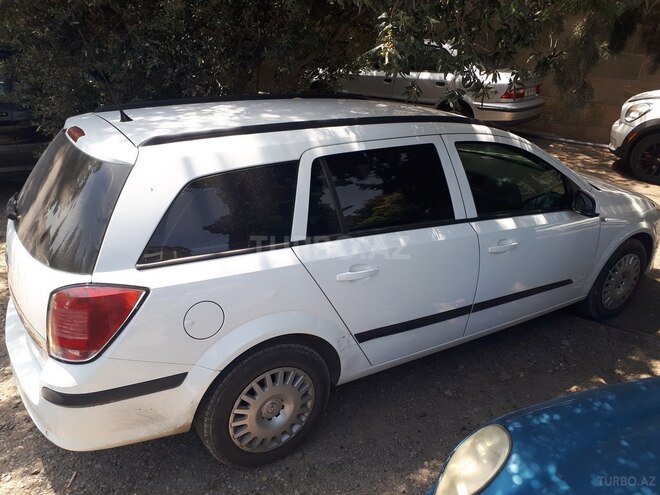 Opel Astra 2006, 180,000 km - 1.4 l - Bakı
