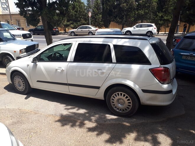 Opel Astra 2006, 180,000 km - 1.4 l - Bakı