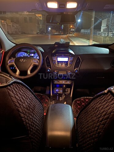 Hyundai ix35 2013, 115,500 km - 2.0 l - Bakı