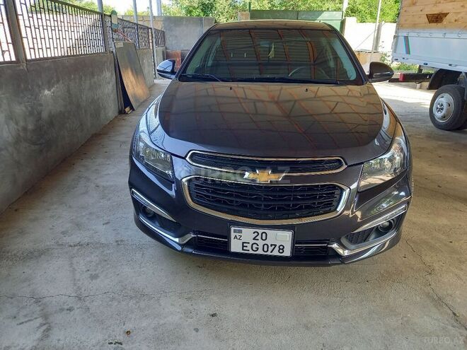 Chevrolet Cruze 2015, 93,000 km - 1.4 л - Yevlax