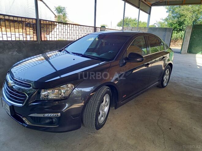 Chevrolet Cruze 2015, 93,000 km - 1.4 л - Yevlax