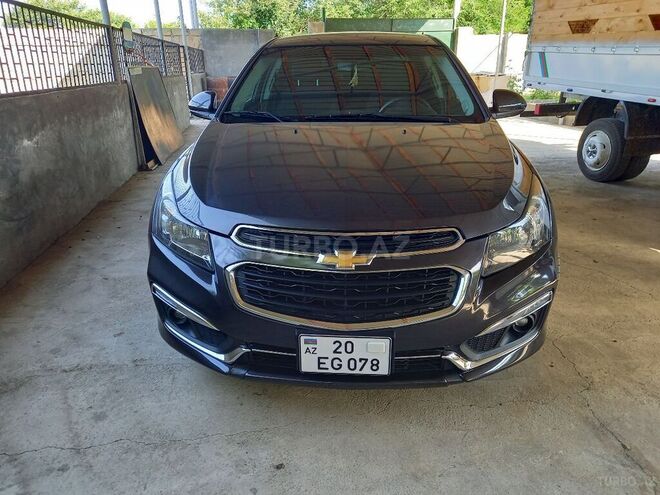 Chevrolet Cruze 2015, 93,000 km - 1.4 л - Yevlax