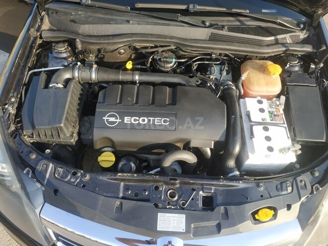 Opel Astra 2010, 240,000 km - 1.3 l - Bakı